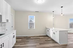 515 George Ave, Waukegan, IL 60085 - Photo 5