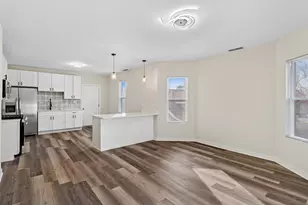 515 George Ave, Waukegan, IL 60085 - Photo 7