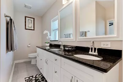 1406 N Washtenaw Avenue #3, Chicago, IL 60622 - Photo 13