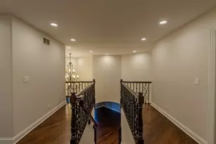 863 Bittersweet Dr, Northbrook, IL 60062 - Photo 21