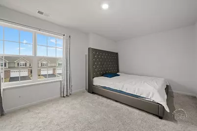 1128 Hawk Hollow Drive, Yorkville, IL 60560 - Photo 11