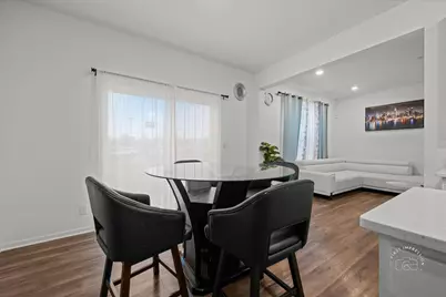 1128 Hawk Hollow Drive, Yorkville, IL 60560 - Photo 5