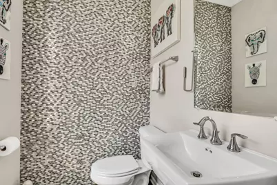 3227 N Heritage Lane, Arlington Heights, IL 60004 - Photo 5