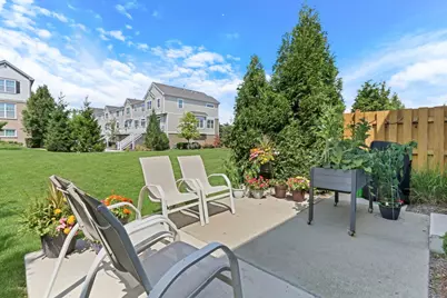 3227 N Heritage Lane, Arlington Heights, IL 60004 - Photo 33