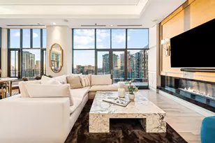 400 W Ontario St, Chicago, IL 60654 - Photo 9