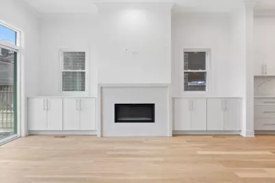 2433 W Cuyler Avenue, Chicago, IL 60618 - Photo 9