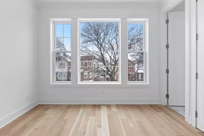 2433 W Cuyler Avenue, Chicago, IL 60618 - Photo 29