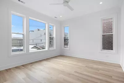 2433 W Cuyler Avenue, Chicago, IL 60618 - Photo 15