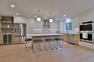 705 S Edgewood Ave, Elmhurst, IL 60126 - Photo 11