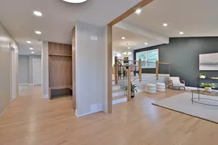 705 S Edgewood Ave, Elmhurst, IL 60126 - Photo 5