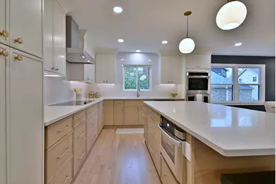 705 S Edgewood Avenue, Elmhurst, IL 60126 - Photo 17