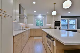 705 S Edgewood Ave, Elmhurst, IL 60126 - Photo 17