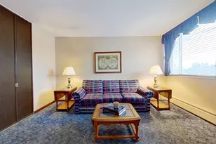 2211 S Stewart Ave, Lombard, IL 60148 - Photo 21