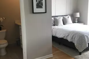 3930 N Pine Grove Ave, Chicago, IL 60613 - Photo 11