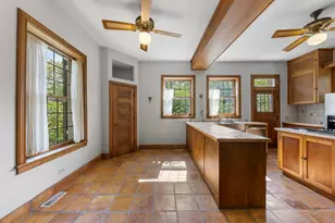 1092 Wexford Ct, Wheaton, IL 60189 - Photo 7