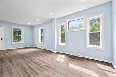 1722 Charles Street, Rockford, IL 61104 - Photo 5