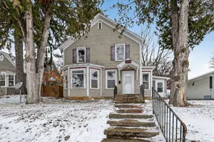 1250 W American St, Freeport, IL 61032 - Photo 1