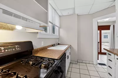 1250 W American Street, Freeport, IL 61032 - Photo 9