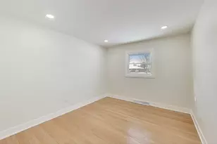 623 N Benton St, Palatine, IL 60067 - Photo 15