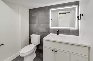 623 N Benton St, Palatine, IL 60067 - Photo 9