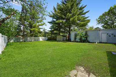 255 Irving Boulevard, Chicago Heights, IL 60411 - Photo 31