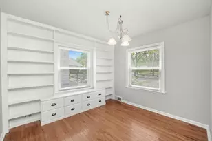 255 Irving Blvd, Chicago Heights, IL 60411 - Photo 17