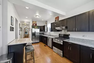 932 Circle Ave, Forest Park, IL 60130 - Photo 11