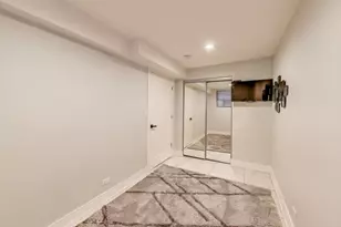 6511 S Evans Ave, Chicago, IL 60637 - Photo 23