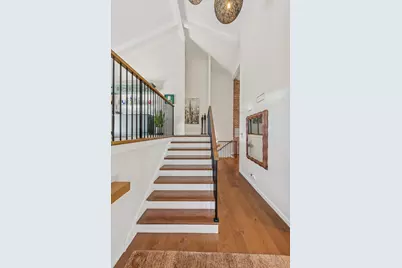 165 Briarwood North, Oak Brook, IL 60523 - Photo 3