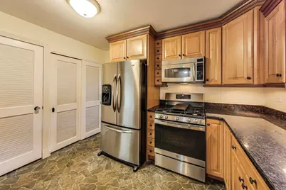 7339 S Park Avenue, Burr Ridge, IL 60527 - Photo 7