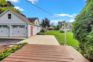 7339 S Park Ave, Burr Ridge, IL 60527 - Photo 17