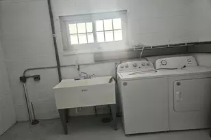 [Address not provided], Park Ridge, IL 60068 - Photo 17