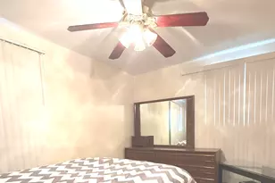 2553 W 82nd Pl, Chicago, IL 60652 - Photo 11