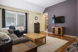 5788 Jackie's Dr, Loves Park, IL 61111 - Photo 7