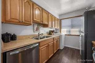 29W560 Winchester Circle, Warrenville, IL 60555 - Photo 11