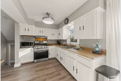 665 W Lake Manor Drive, Addison, IL 60101 - Photo 7