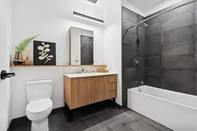 234 W Polk Street #2804, Chicago, IL 60607 - Photo 19