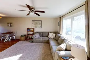 17 Greenlawn Dr, Kankakee, IL 60901 - Photo 5