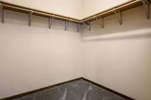 8087 Auburn Rd, Winnebago, IL 61088 - Photo 21