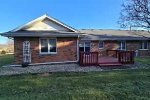 27106 S Fountainview Dr, Crete, IL 60417 - Photo 17