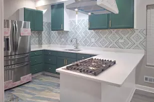 8305 S Maryland Ave, Chicago, IL 60619 - Photo 9