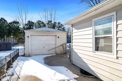 2328 Pierce Avenue, Rockford, IL 61103 - Photo 3