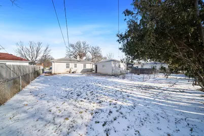 2328 Pierce Avenue, Rockford, IL 61103 - Photo 25