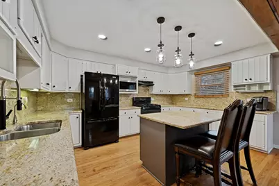 151 Walton Street, Barrington, IL 60010 - Photo 9