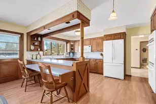 28W472 Cape Ave, West Chicago, IL 60185 - Photo 9