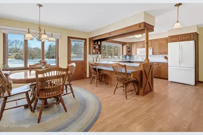 28W472 Cape Avenue, West Chicago, IL 60185 - Photo 7