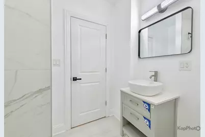 11935 S Stewart Avenue, Chicago, IL 60628 - Photo 21