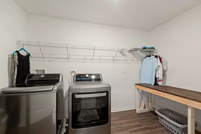 1009 Persimmon Court, Crystal Lake, IL 60012 - Photo 37