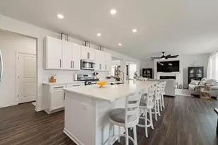 1009 Persimmon Ct, Crystal Lake, IL 60012 - Photo 13