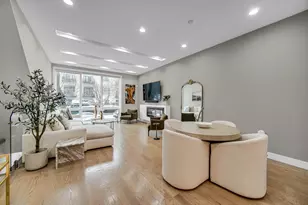 819 N Hoyne Ave, Chicago, IL 60622 - Photo 7